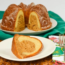 Cinnamon Crown Bundt Cake