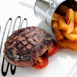 Rib Eye w/ Fries and Tomatoes