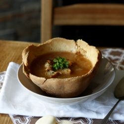 Onion Soup in a Edible Bowl