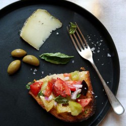 Perfect Tomato Bruschetta