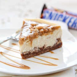 Snickers Cheesecake