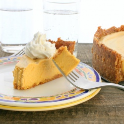 Vegan Pumpkin Cheesecake