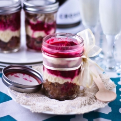 Last Minute Banana Cake Trifles