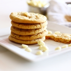 Chewy White Chocolate Cookies