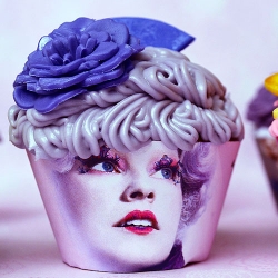 Effie Trinket Cupcakes