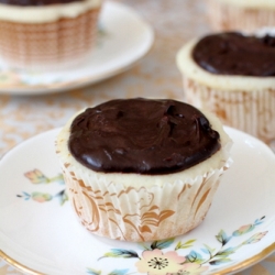 Eggless Cupcakes