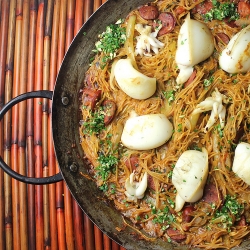 Fideua (Noodle Paella)