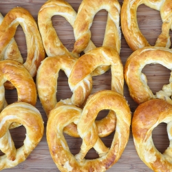 Homemade Soft Pretzels