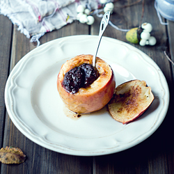 Baked Apple with Prunes in Chocolate