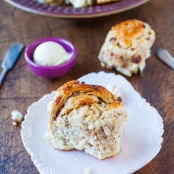 Oatmeal Raisin Rolls