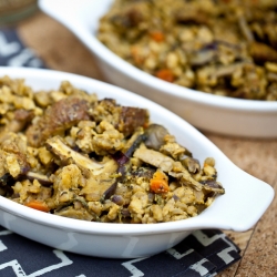 Smoky Tempeh Shiitake Stuffing