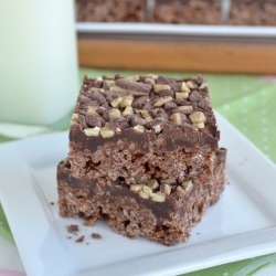 Brownie MInt RIce Krispie Treats