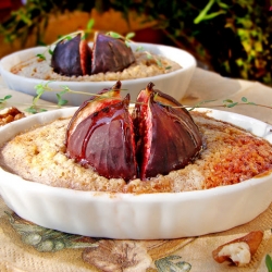 Figs with Walnuts