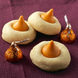 Pumpkin Kiss Cookies