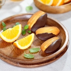 Madeleine with Orange and Chocolate