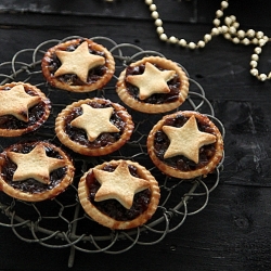 Star Topped Mince Pies