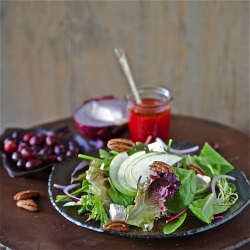 Salad with Cranberry Vinaigrette