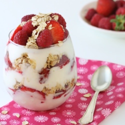 Strawberry Yogurt Parfait