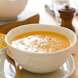 Pumpkin Soup with Thai Curry