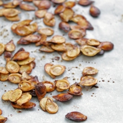 Pumpkin Spice Pumpkin Seeds