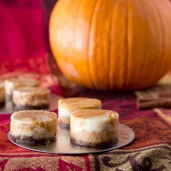 Mini Pumpkin Cheesecake