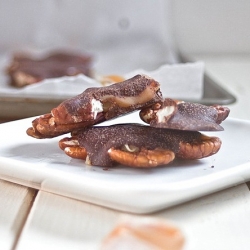 Chocolate Pecan Turtles