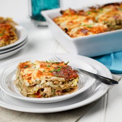 Cheesy Chicken & Artichoke Lasagna