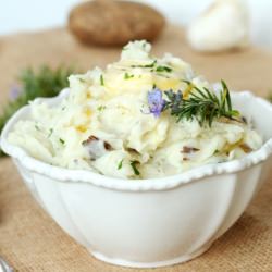 Roasted Garlic Mashed Potatoes