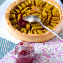 Raspberry Rhubarb Pie