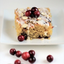 Spiced Cranberry Breakfast Cake