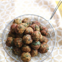 Bottle Gourd Spinach Balls Masala