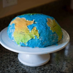 Strawberry Earth Cake