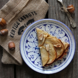 Cobnut and Apple Tart