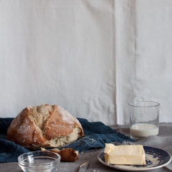 Simple Spelt Bread