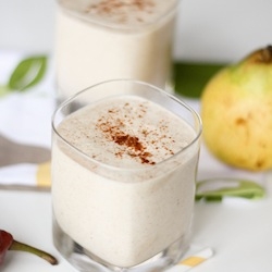 Pear, Cinnamon, Ginger Smoothie