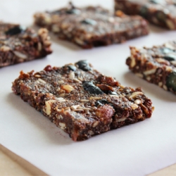 Date, Blueberry, Cacao Energy Bars