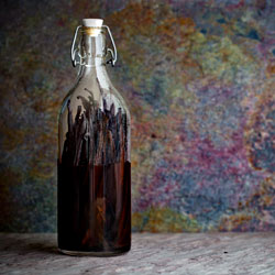 Homemade Vanilla Extract