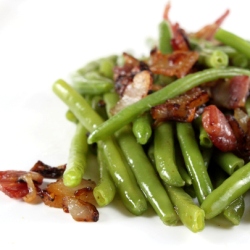 Green Beans with Bacon & Shallots