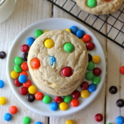 M&M Cookies