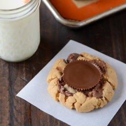 Reese’s Peanut Butter Cup Cookies