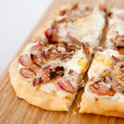 Grape and Prosciutto Pizza