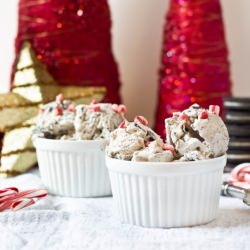 Peppermint Oreo Ice Cream