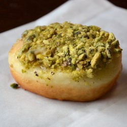 Pistachio Doughnut