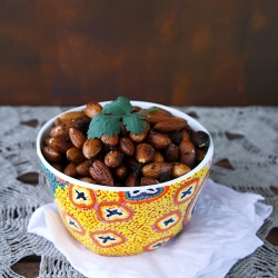 Hot & Spicy Almonds