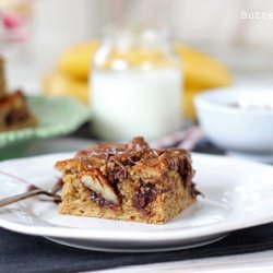 Banana Pecan Nutella Cake