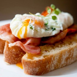 Thyme Poached Eggs