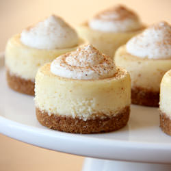 Mini Eggnog Cheesecakes