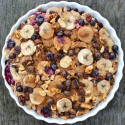 Blueberry and Banana Oatmeal Bake