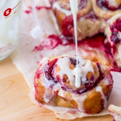 Raspberry Swirl Sweet Rolls