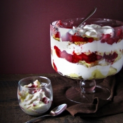 Holiday Trifle